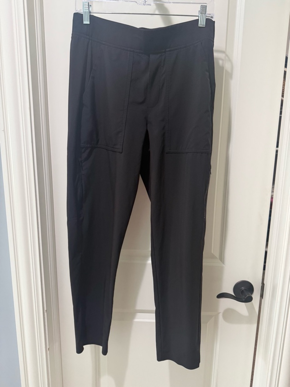 Athleta Brooklyn Black Straight-Leg Cargo pocket Ankle Pants